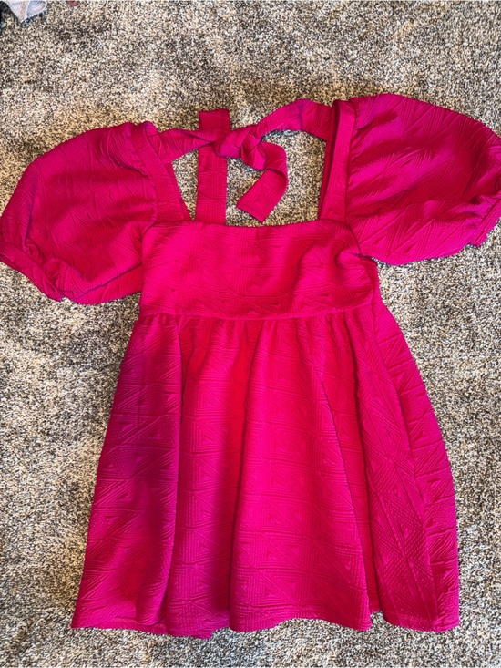 Free People Dresses & Skirts - Free People Hot Pink Puff-Sleeve Mini Dress